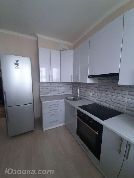2-комн. квартира, 45м², с мебелью, 2/5 эт., ДОНЕЦК