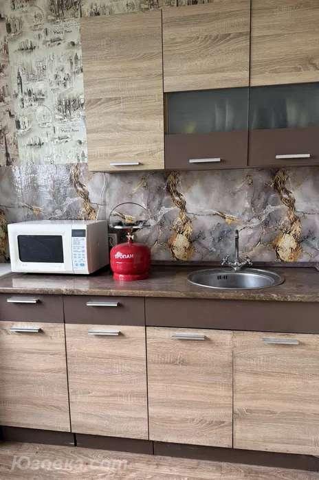 2-комн. квартира, 47м², с мебелью, 7/9 эт., ДОНЕЦК