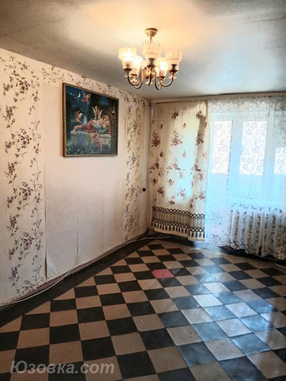 2-комн. квартира, 44 м², вторичка, 2/4 эт., ДОНЕЦК