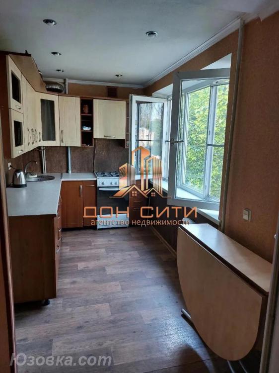 2-комн. квартира, 43 м², вторичка, 2/5 эт., ДОНЕЦК