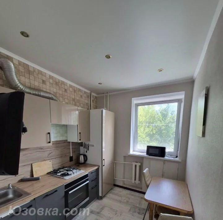2-комн. квартира, 45м², с мебелью, 3/9 эт.
