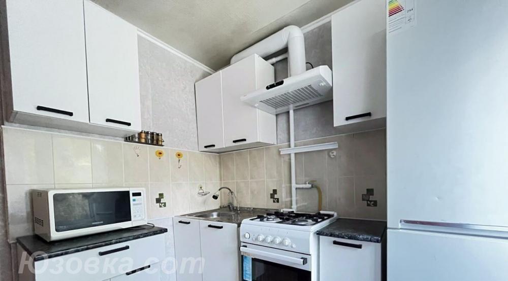 3-комн. квартира, 65м², с мебелью, 4/9 эт., ДОНЕЦК