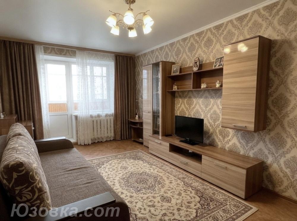 2-комн. квартира, 47м², с мебелью, 2/2 эт., ДОНЕЦК