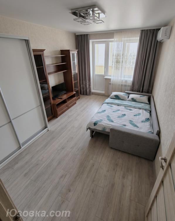 1-комн. квартира, 36м², с мебелью, 1/1 эт.
