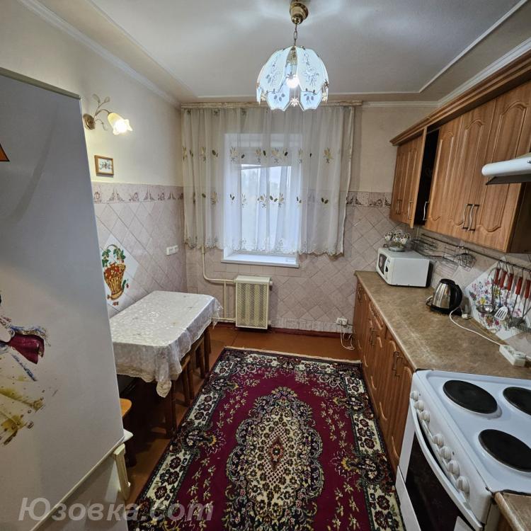 2-комн. квартира, 48м², с мебелью, 5/9 эт., ДОНЕЦК