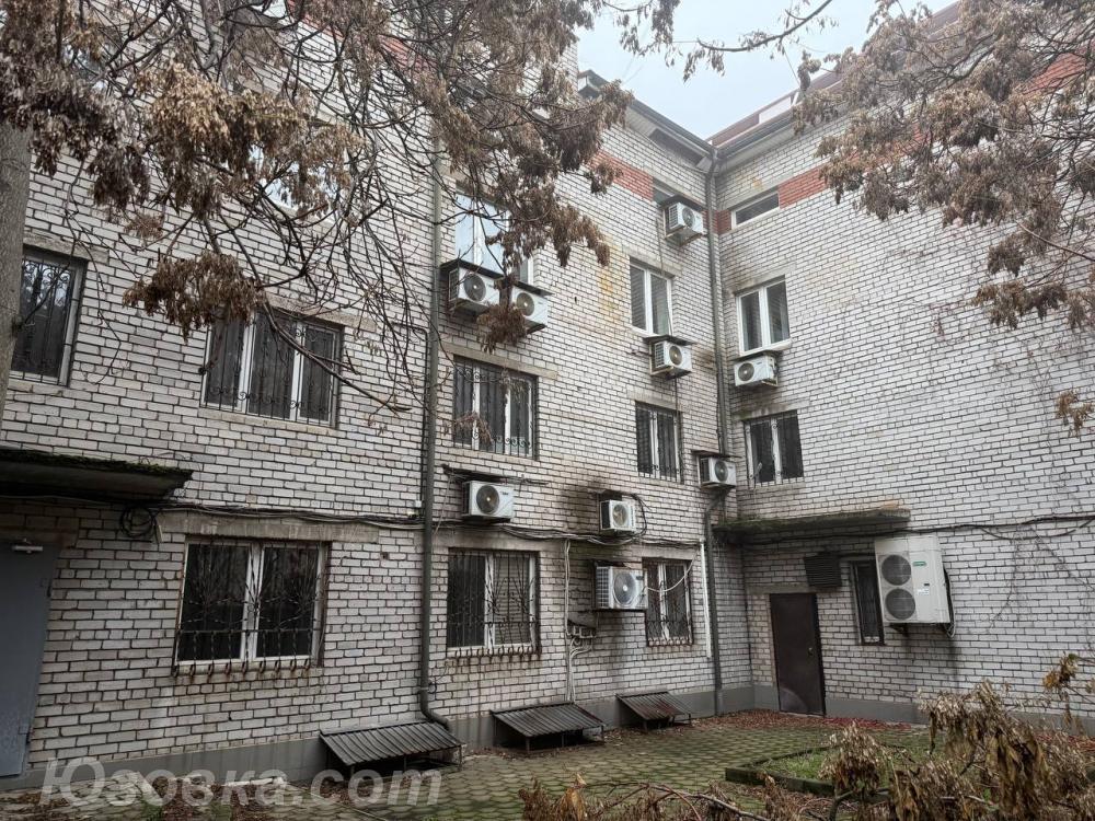 Офисное здание 1420 м. кв, Донецк