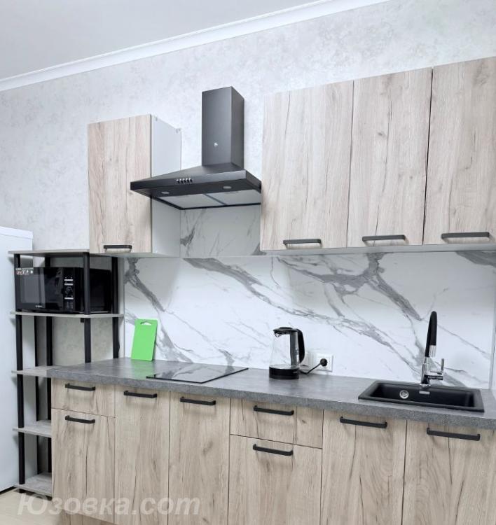 1-комн. квартира, 36м², с мебелью, 3/9 эт., ДОНЕЦК