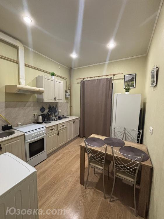 1-комн. квартира, 40м², с мебелью, 2/5 эт., ДОНЕЦК