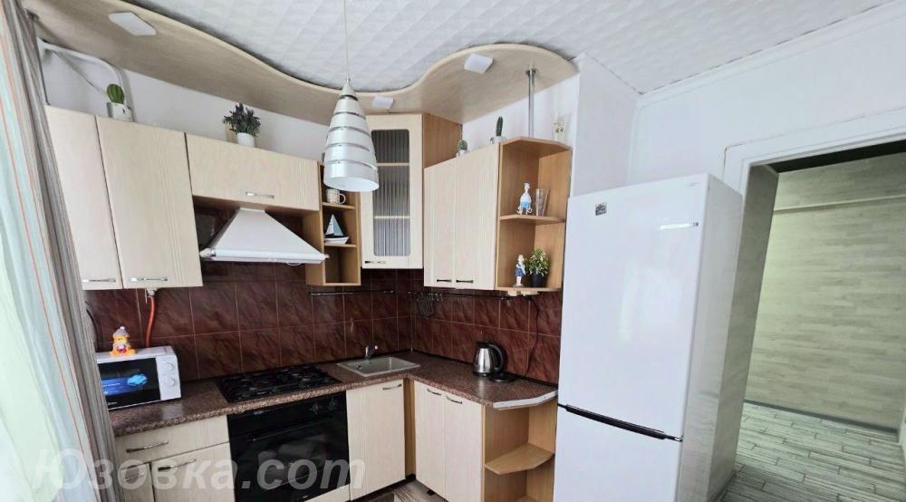 1-комн. квартира, 45м², с мебелью, 2/9 эт., ДОНЕЦК