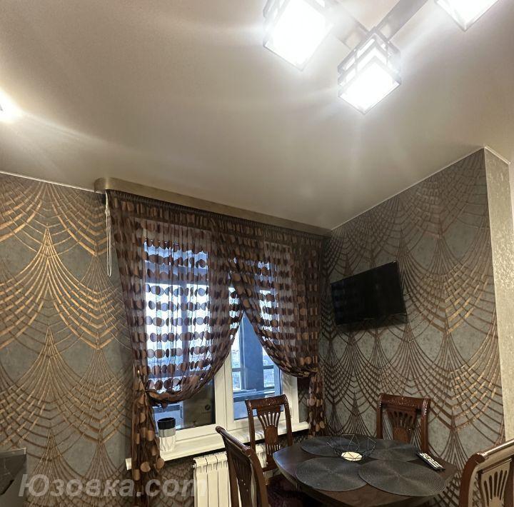 2-комн. квартира, 63м², с мебелью, 3/5 эт., ДОНЕЦК