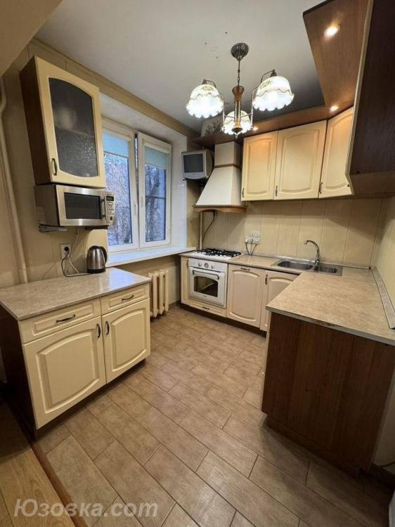 2-комн. квартира, 48м², с мебелью, 2/5 эт., ДОНЕЦК