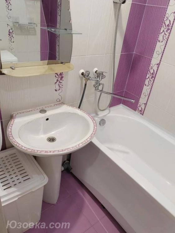 1-комн. квартира, 35м², с мебелью, 1/5 эт., ДОНЕЦК