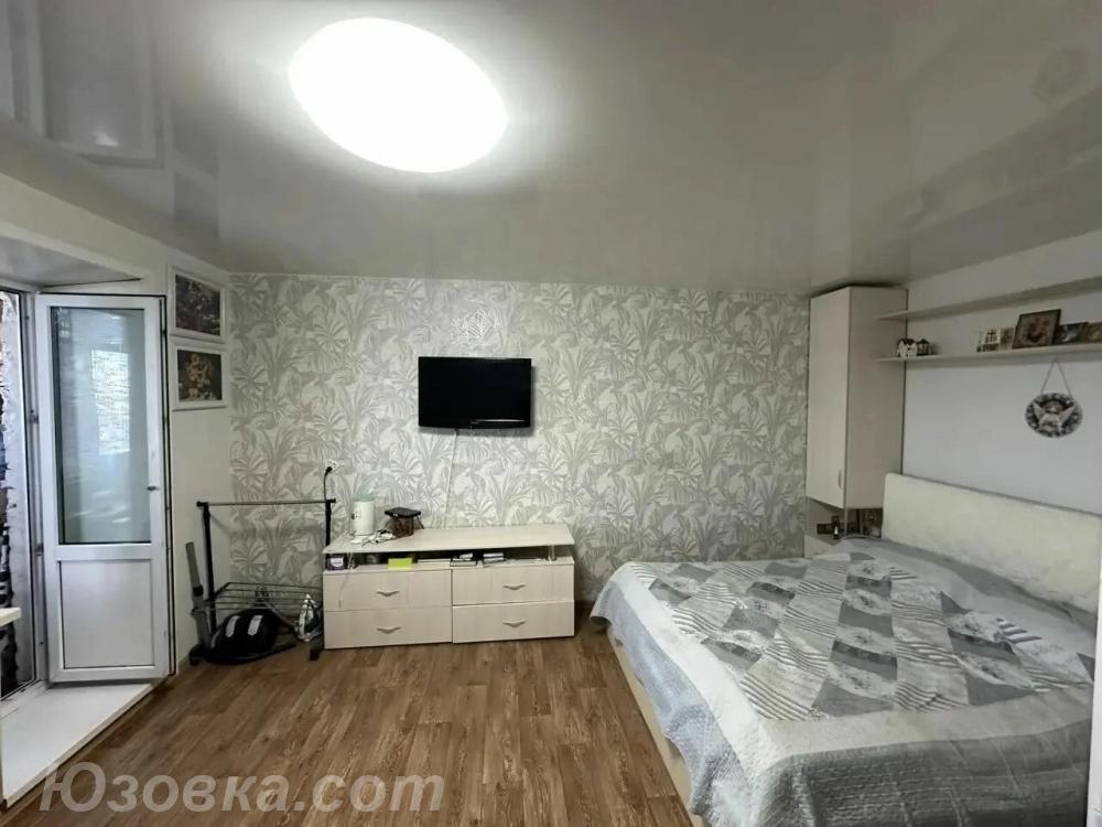 3-комн. квартира, 92м², с мебелью, 4/9 эт., ДОНЕЦК