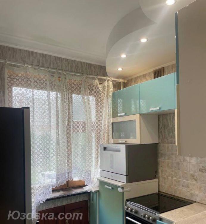 2-комн. квартира, 48м², с мебелью, 4/9 эт., ДОНЕЦК