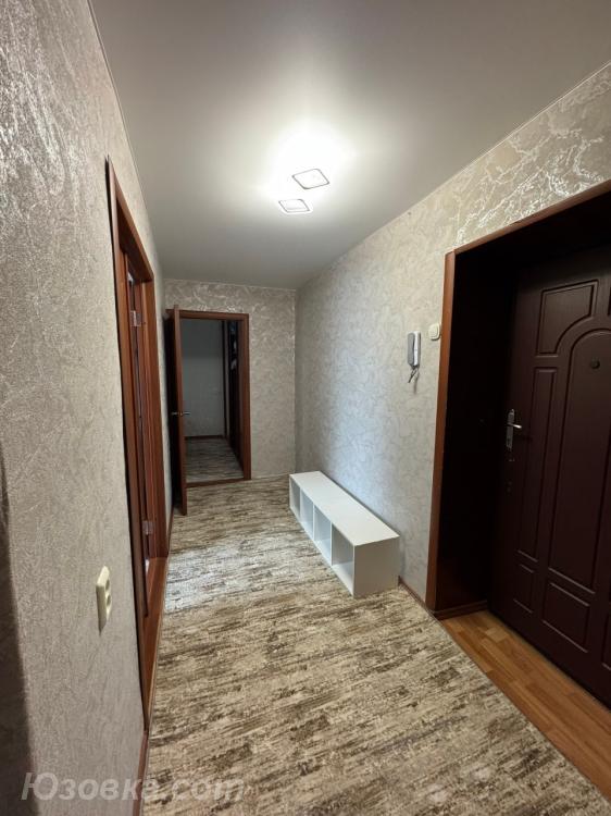 2-комн. квартира, 38м², с мебелью, 4/9 эт., ДОНЕЦК