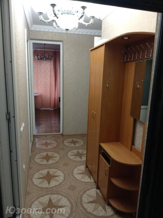 1-комн. квартира, 32м², с мебелью, 2/3 эт., ДОНЕЦК