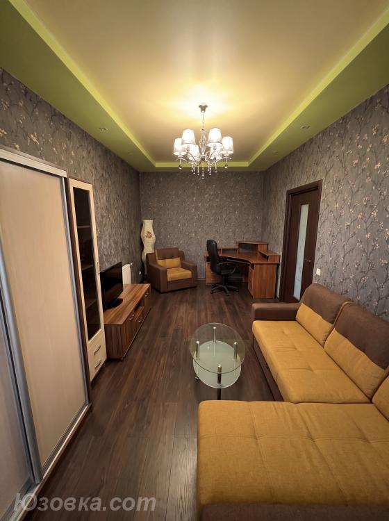 2-комн. квартира, 65м², с мебелью, 2/2 эт.