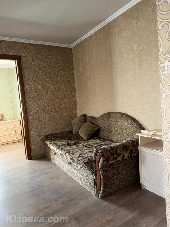 2-комн. квартира, 44м², с мебелью, 5/5 эт., ДОНЕЦК
