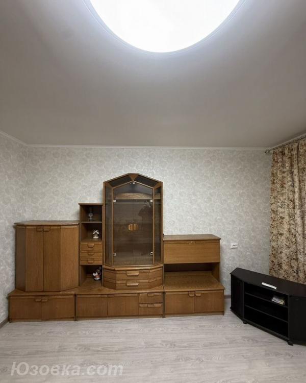 2-комн. квартира, 47м², с мебелью, 5/9 эт., ДОНЕЦК