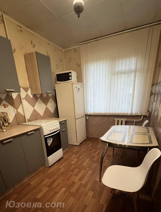 2-комн. квартира, 50м², с мебелью, 5/9 эт., ДОНЕЦК