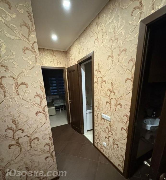 2-комн. квартира, 60м², с мебелью, 3/9 эт., ДОНЕЦК