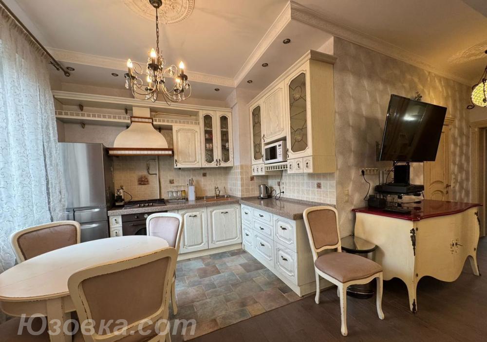 2-комн. квартира, 79м², с мебелью, 3/9 эт., ДОНЕЦК