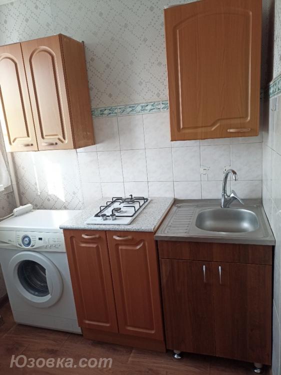 1-комн. квартира, 26м², с мебелью, 6/10 эт., ДОНЕЦК