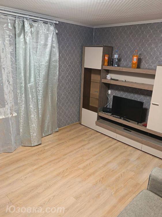 2-комн. квартира, 40м², с мебелью, 4/5 эт., ДОНЕЦК