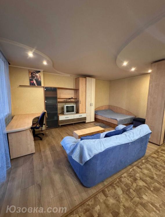1-комн. квартира, 40м², с мебелью, 3/9 эт., ДОНЕЦК
