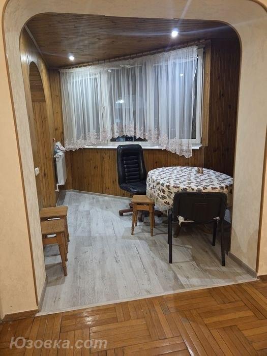 1-комн. квартира, 35м², с мебелью, 4/9 эт., ДОНЕЦК