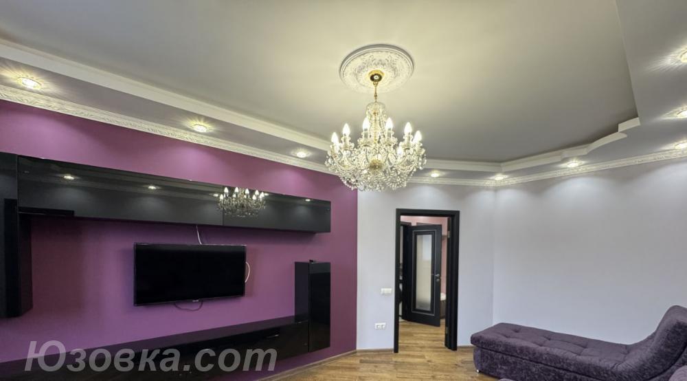 3-комн. квартира, 139м², с мебелью, 4/9 эт.
