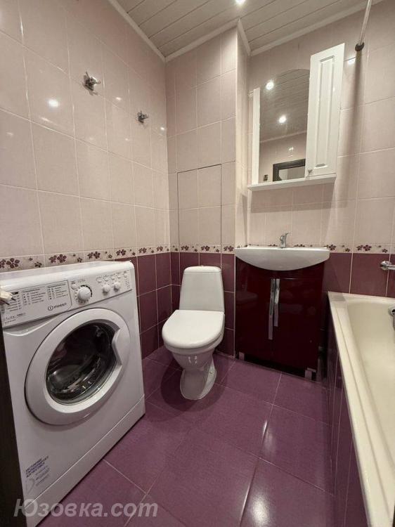 1-комн. квартира, 38м², с мебелью, 4/5 эт., ДОНЕЦК