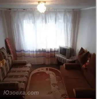 1-комн. квартира, 30 м², вторичка, 1/9 эт., ДОНЕЦК