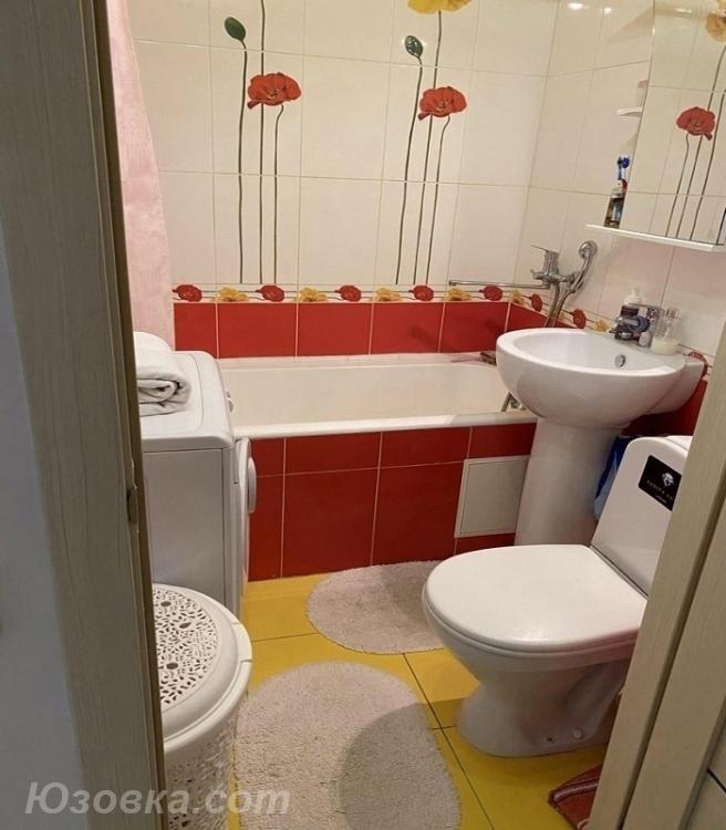 2-комн. квартира, 53м², с мебелью, 2/9 эт., ДОНЕЦК