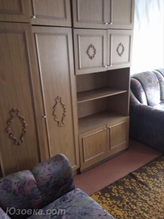 2-комн. квартира, 46м², с мебелью, 1/4 эт., Макеевка