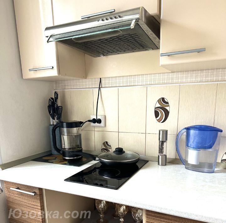 2-комн. квартира, 55м², с мебелью, 2/5 эт., ДОНЕЦК