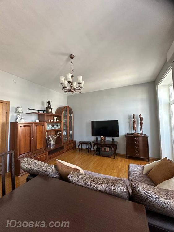 2-комн. квартира, 49м², с мебелью, 2/9 эт., ДОНЕЦК