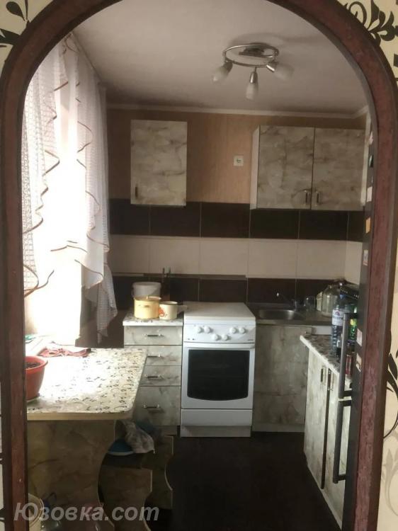 3-комн. квартира, 56 м², вторичка, 4/5 эт., ДОНЕЦК