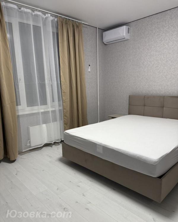 2-комн. квартира, 56м², с мебелью, 2/5 эт., ДОНЕЦК