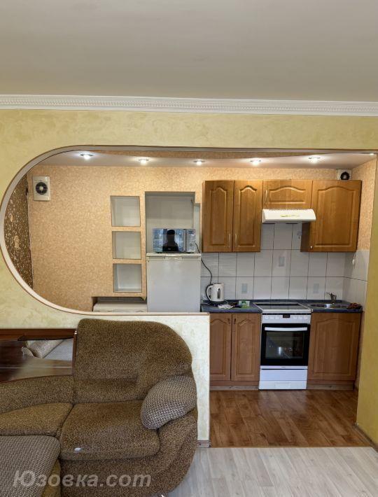 2-комн. квартира, 32м², с мебелью, 8/12 эт., ДОНЕЦК