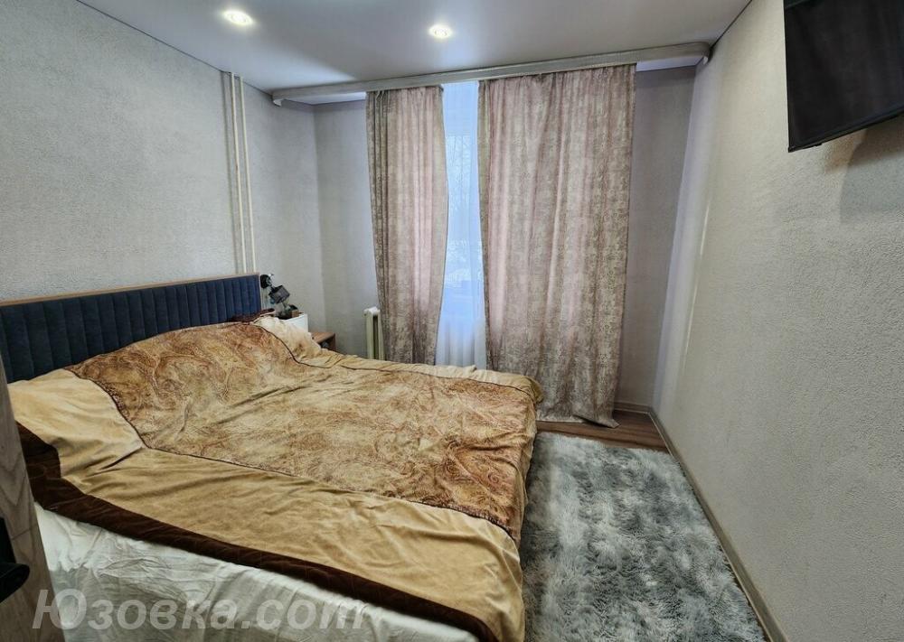 2-комн. квартира, 53м², с мебелью, 1/9 эт., ДОНЕЦК