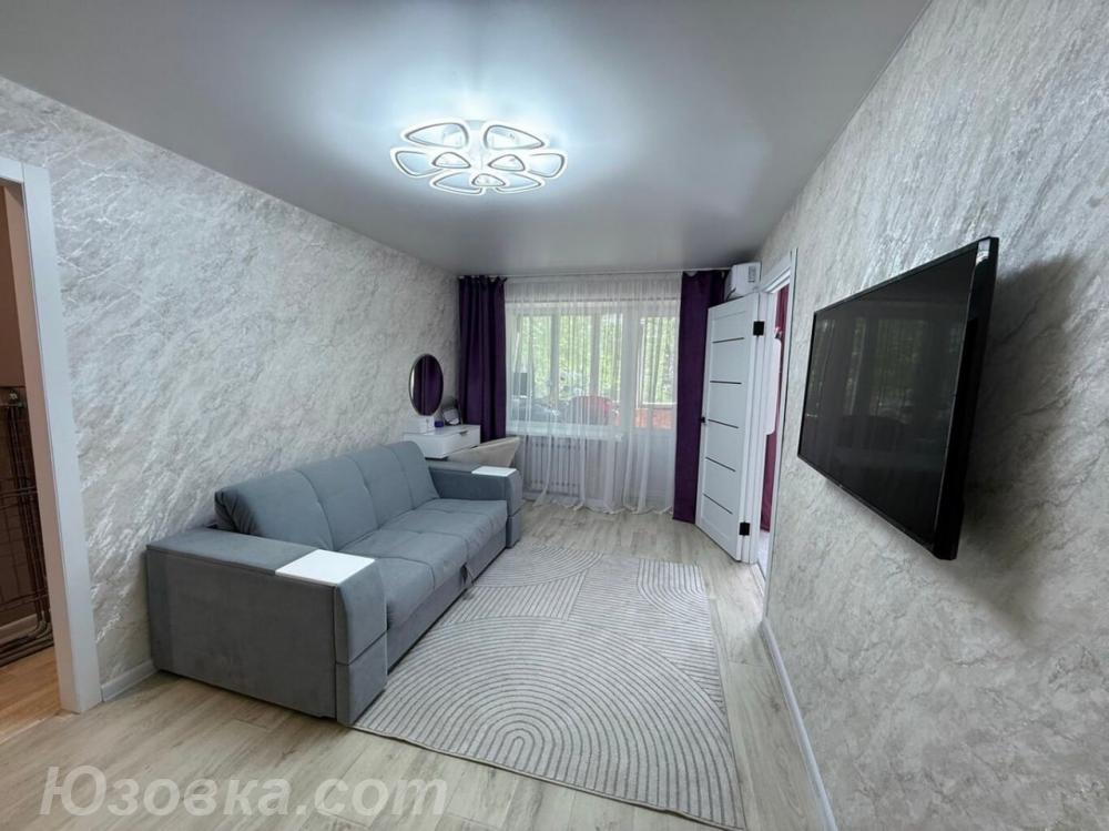 2-комн. квартира, 42м², с мебелью, 6/9 эт., ДОНЕЦК