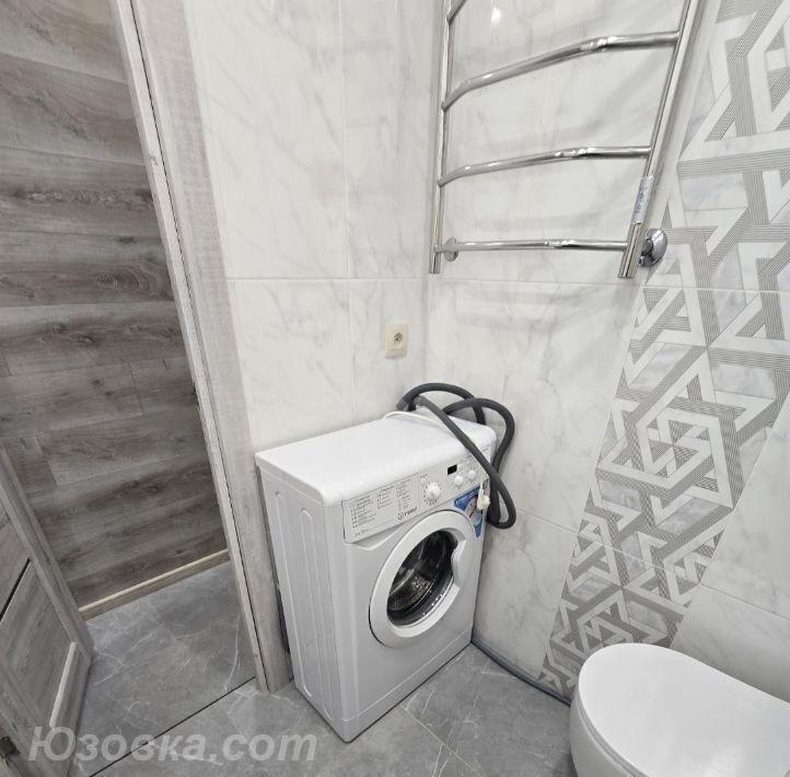 2-комн. квартира, 47м², с мебелью, 4/5 эт., ДОНЕЦК