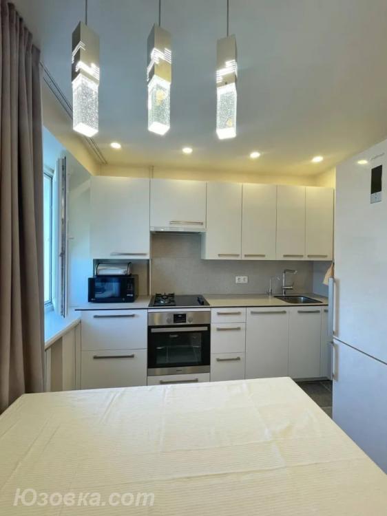 2-комн. квартира, 55м², с мебелью, 6/10 эт.