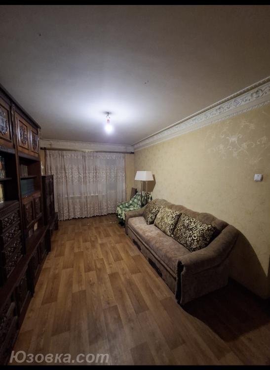 3-комн. квартира, 77м², с мебелью, 6/9 эт., ДОНЕЦК