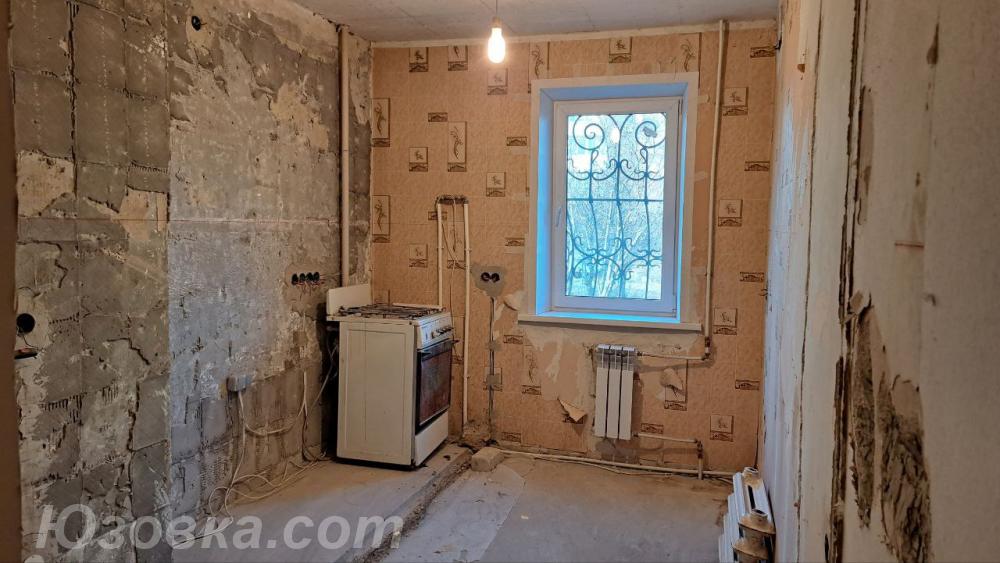 4-комн. квартира, 83 м², вторичка, 2/9 эт.