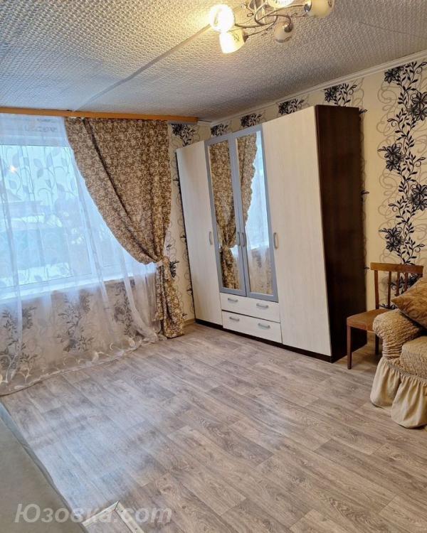 2-комн. квартира, 45м², с мебелью, 2/9 эт., ДОНЕЦК