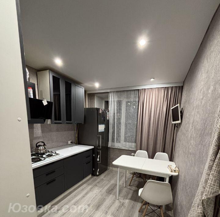 1-комн. квартира, 32м², с мебелью, 3/9 эт., ДОНЕЦК