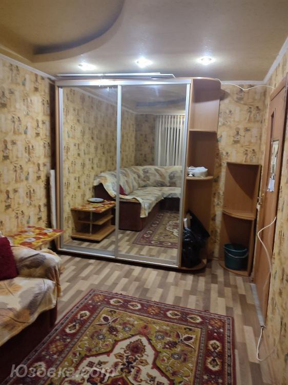 3-комн. квартира, 62м², с мебелью, 3/5 эт., ДОНЕЦК