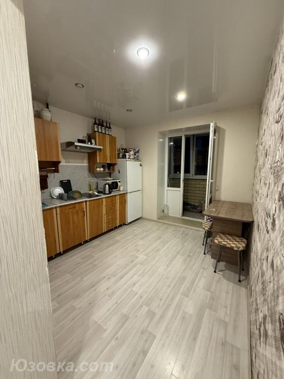 1-комн. квартира, 35м², с мебелью, 3/9 эт., ДОНЕЦК